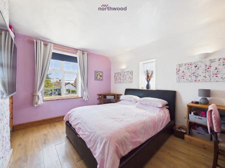 3 bedroom Semi-detached house for sale in Chester Road, Wrexham, LL12