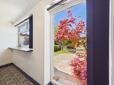 3 bedroom Semi-detached house for sale in Chester Road, Wrexham, LL12