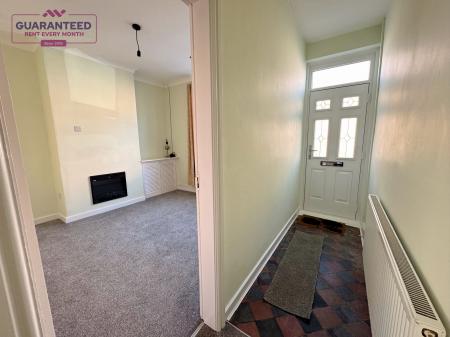 2 bedroom Terraced House to let in Hampden Road, Wrexham, LL13