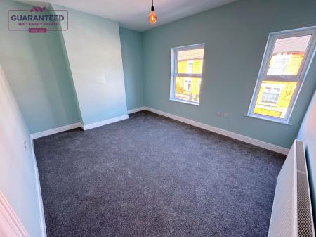 2 bedroom Terraced House to let in Hampden Road, Wrexham, LL13