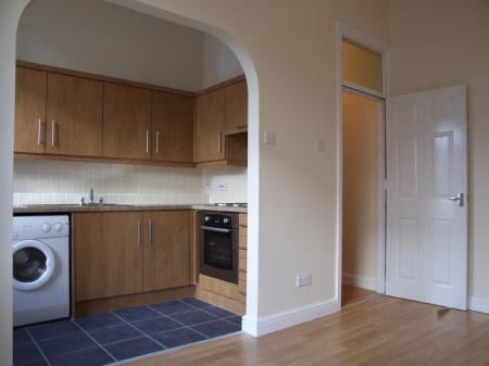 1 bedroom Flat to let in Chester Street, Wrexham, LL13