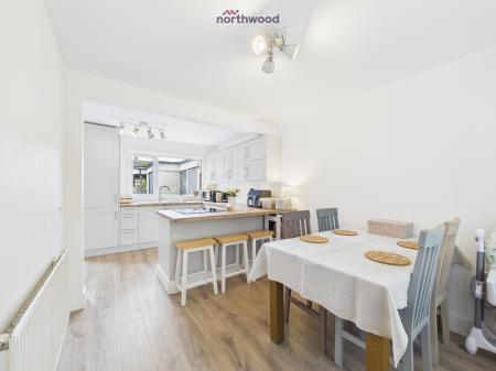 3 bedroom Semi-detached house for sale in Herbert Jennings Avenue, Wrexham, Wrexham, LL12