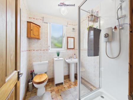 3 bedroom Detached house for sale in Coed Y Felin Road, Wrexham, LL11