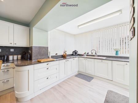 3 bedroom Detached house for sale in Coed Y Felin Road, Wrexham, LL11