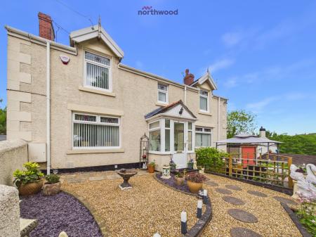 3 bedroom Detached house for sale in Coed Y Felin Road, Brymbo, Wrexham, LL11