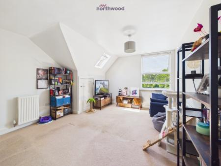 1 bedroom Flat for sale in Corunna Court, Wrexham, LL13