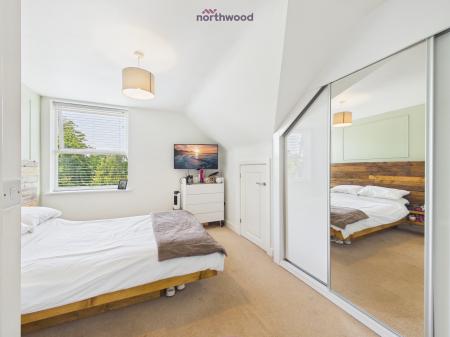 1 bedroom Flat for sale in Corunna Court, Wrexham, LL13