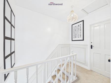 2 bedroom Terraced House for sale in Tan Y Dre, Wrexham, LL13