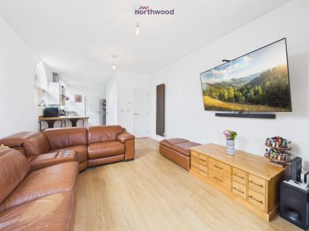 2 bedroom Character Property for sale in St. Albans Road, Wrexham, LL11