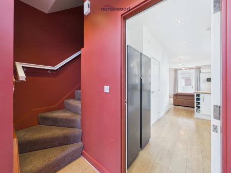 2 bedroom Character Property for sale in St. Albans Road, Wrexham, LL11