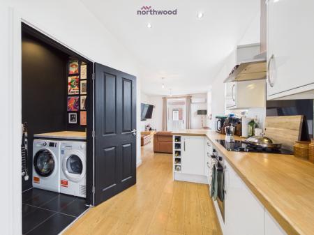 2 bedroom Character Property for sale in St. Albans Road, Wrexham, LL11