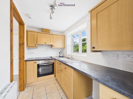 1 bedroom Bungalow for sale in High Street, Wrexham, LL12