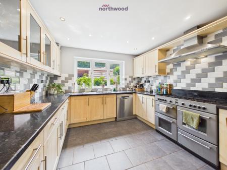 4 bedroom Detached house for sale in Ashburn Way, Wrexham, LL13