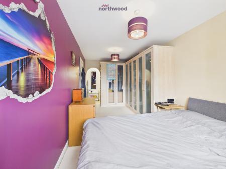 4 bedroom Detached house for sale in Ashburn Way, Wrexham, LL13