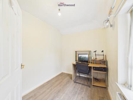 3 bedroom Semi-detached house for sale in Chestnut Avenue, Wrexham, Wrexham, LL12