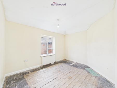 3 bedroom Semi-detached house for sale in Chestnut Avenue, Wrexham, Wrexham, LL12