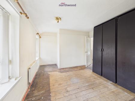 3 bedroom Semi-detached house for sale in Chestnut Avenue, Wrexham, Wrexham, LL12