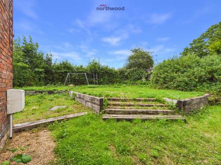 3 bedroom Semi-detached house for sale in Chestnut Avenue, Wrexham, Wrexham, LL12