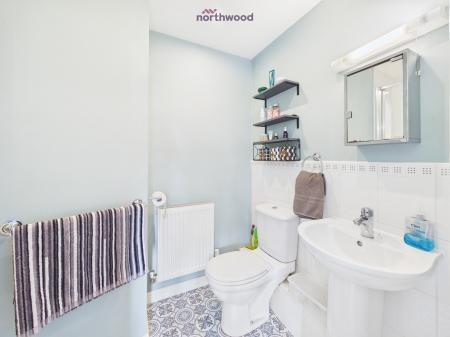 4 bedroom Semi-detached house for sale in Heulfan Way, Gwersyllt, Wrexham, LL11