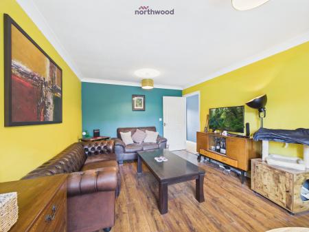 4 bedroom Semi-detached house for sale in Heulfan Way, Gwersyllt, Wrexham, LL11