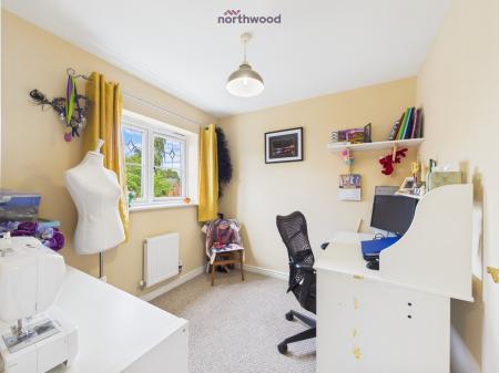 4 bedroom Semi-detached house for sale in Heulfan Way, Gwersyllt, Wrexham, LL11