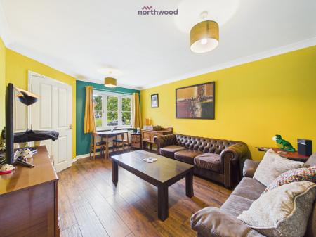 4 bedroom Semi-detached house for sale in Heulfan Way, Gwersyllt, Wrexham, LL11