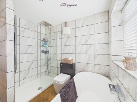 3 bedroom Semi-detached house for sale in Denbigh Close, Wrexham, LL12