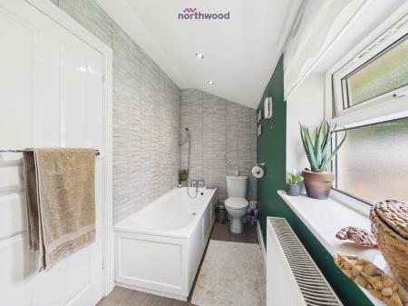 4 bedroom Semi-detached house for sale in Coed Y Felin Road, Brymbo, Wrexham, LL11