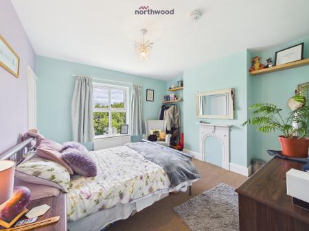 4 bedroom Semi-detached house for sale in Coed Y Felin Road, Brymbo, Wrexham, LL11