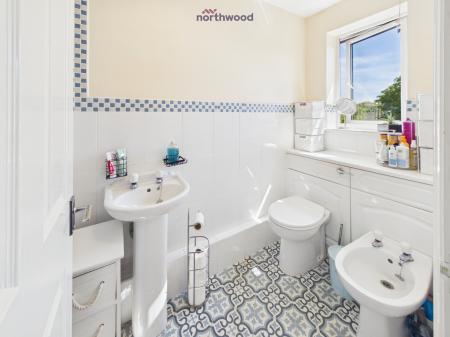 4 bedroom Detached house for sale in Mostyn Road, Wrexham, LL11