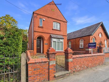 2 bedroom Detached house for sale in Bethania Road, Wrexham, Wrexham, LL14