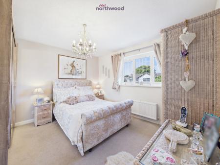 3 bedroom Detached house for sale in Meadowcroft, Wrexham, LL13
