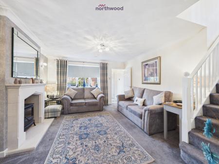 3 bedroom Detached house for sale in Meadowcroft, Wrexham, LL13