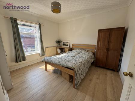 2 bedroom Terraced House to let in Vernon Street, Wrexham, Wrexham, LL11
