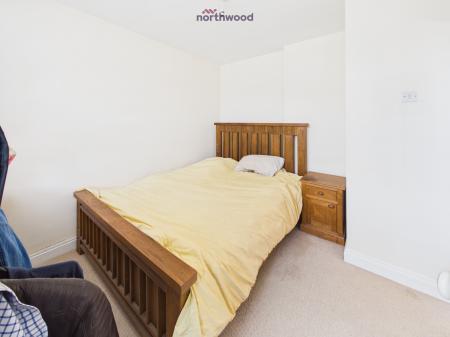 2 bedroom Terraced House for sale in Tan Y Dre, Wrexham, LL13