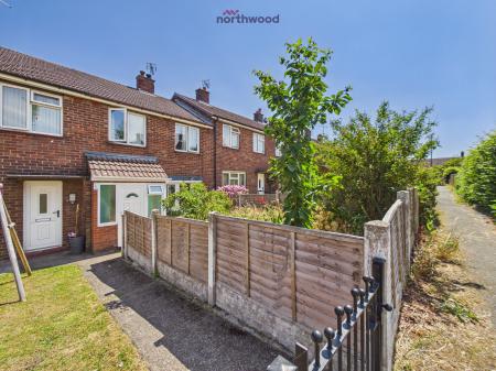 2 bedroom Terraced House for sale in Tan Y Dre, Wrexham, LL13
