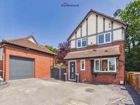 Foxwood Drive, Wrexham, LL14