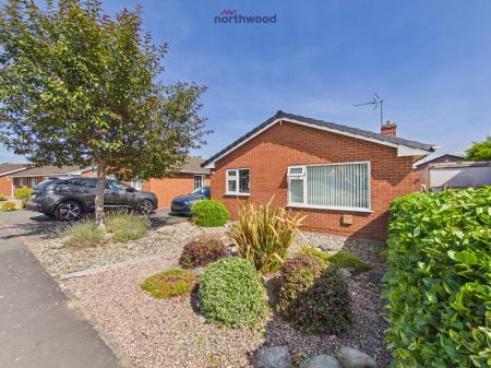 3 bedroom Detached bungalow for sale in Mile Barn Road, Wrexham, LL13
