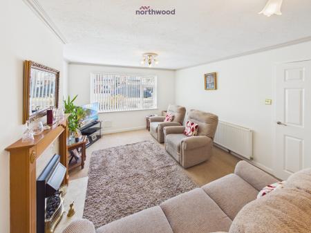 3 bedroom Detached bungalow for sale in Mile Barn Road, Wrexham, LL13
