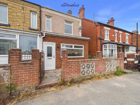 Clayton Road, Wrexham, LL11