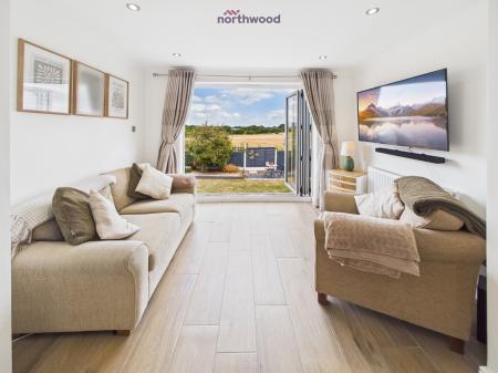 4 bedroom Detached house for sale in Berwyn Drive, Wrexham, LL13