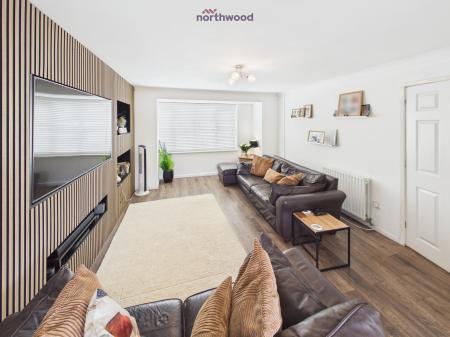 3 bedroom Detached house for sale in Summerfields, Wrexham, LL14