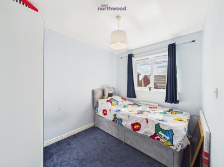4 bedroom Detached house for sale in Alyn Road, Wrexham, LL11