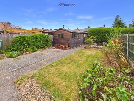 3 bedroom Terraced House for sale in Glan Garth, Wrexham, LL12