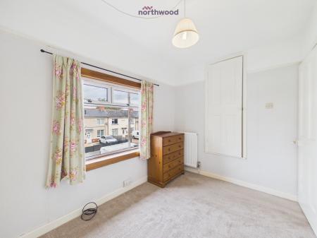 3 bedroom Terraced House for sale in Glan Garth, Wrexham, LL12