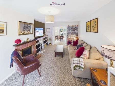 3 bedroom End of terrace house for sale in Tapley Avenue, Wrexham, LL12