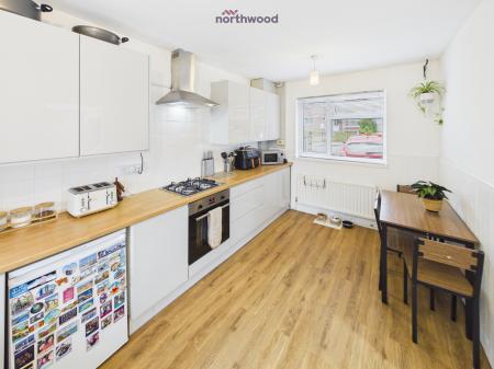 3 bedroom Semi-detached house for sale in Allington Drive, Wrexham, LL13