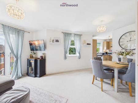 1 bedroom Flat to let in Hirwaun, Wrexham, LL11