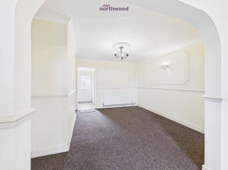 2 bedroom Terraced House for sale in Little Mountain, Wrexham, LL11