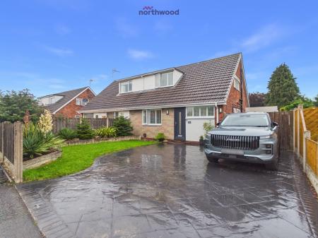 Nayland Avenue, Gresford, Wrexham, LL12